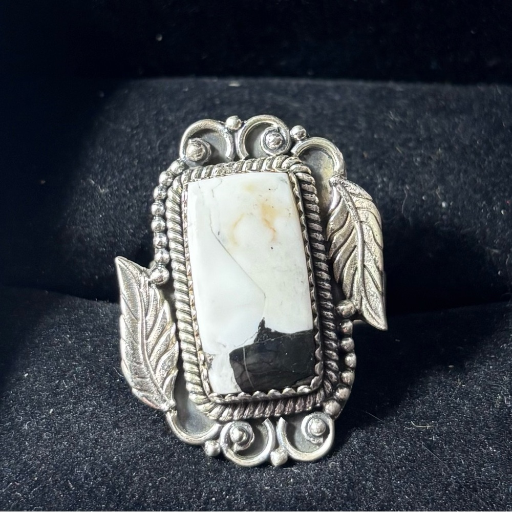 🤍 White Buffalo Turquoise Sterling Silver Statement Ring 🤍NEW!